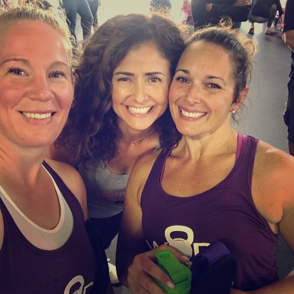 Meet your Posher, Robyne - Picture 1 of 1